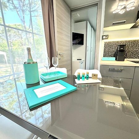 Luxury Caravan At Union Lido Cavallino-Treporti Exterior photo