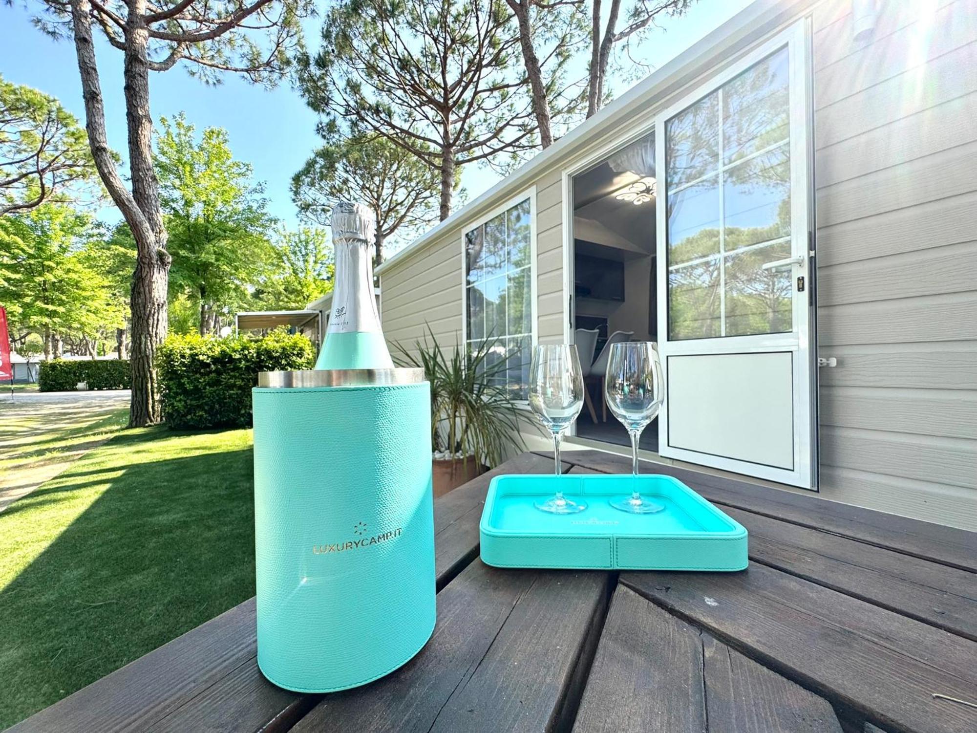 Luxury Caravan At Union Lido Cavallino-Treporti Exterior photo
