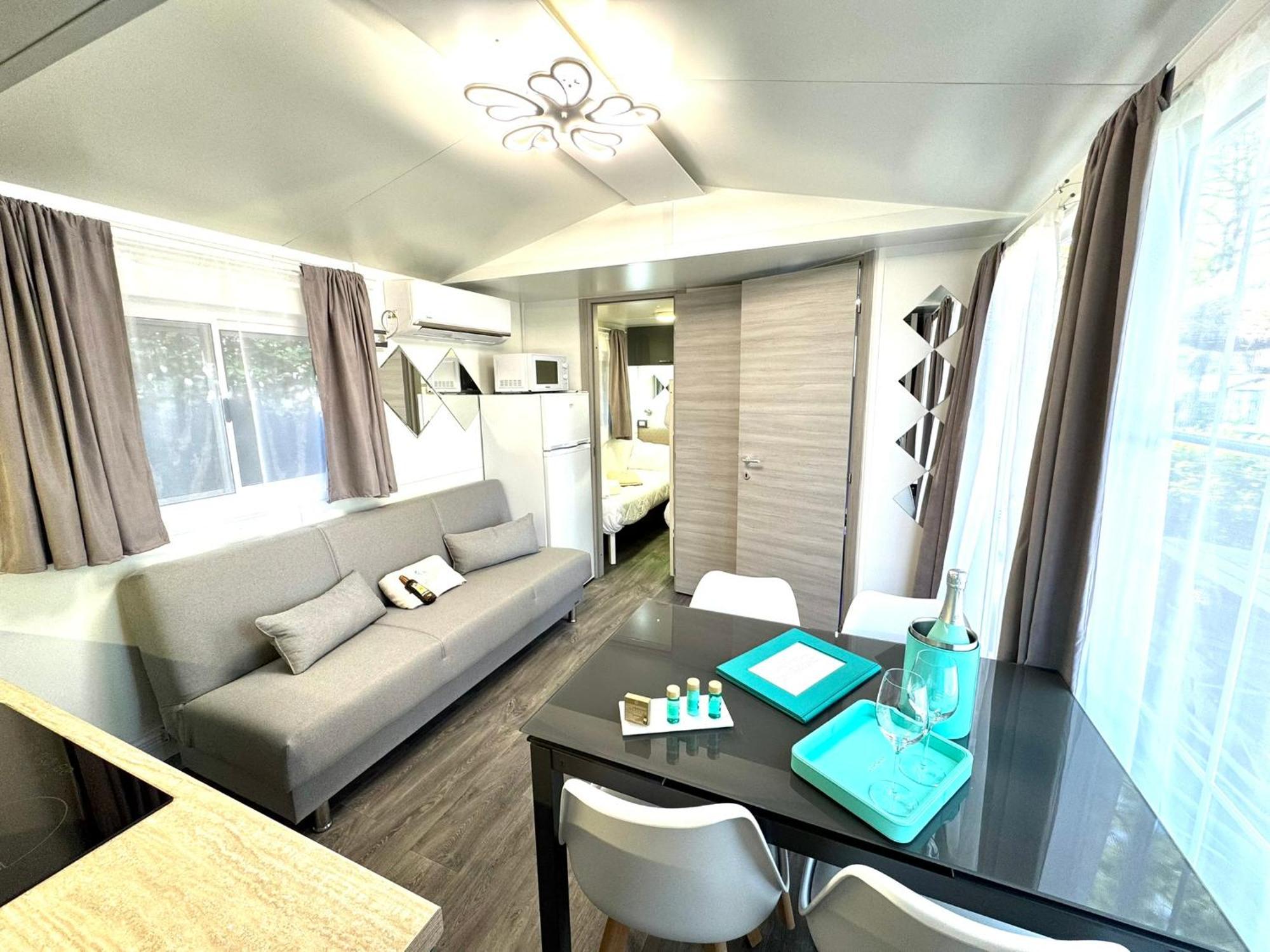 Luxury Caravan At Union Lido Cavallino-Treporti Exterior photo