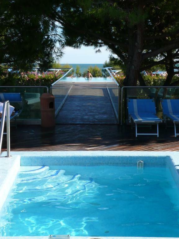 Luxury Caravan At Union Lido Cavallino-Treporti Exterior photo